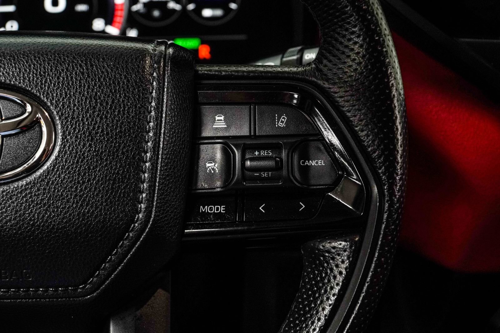 Used 2023 Toyota Sequoia TRD Pro image 32