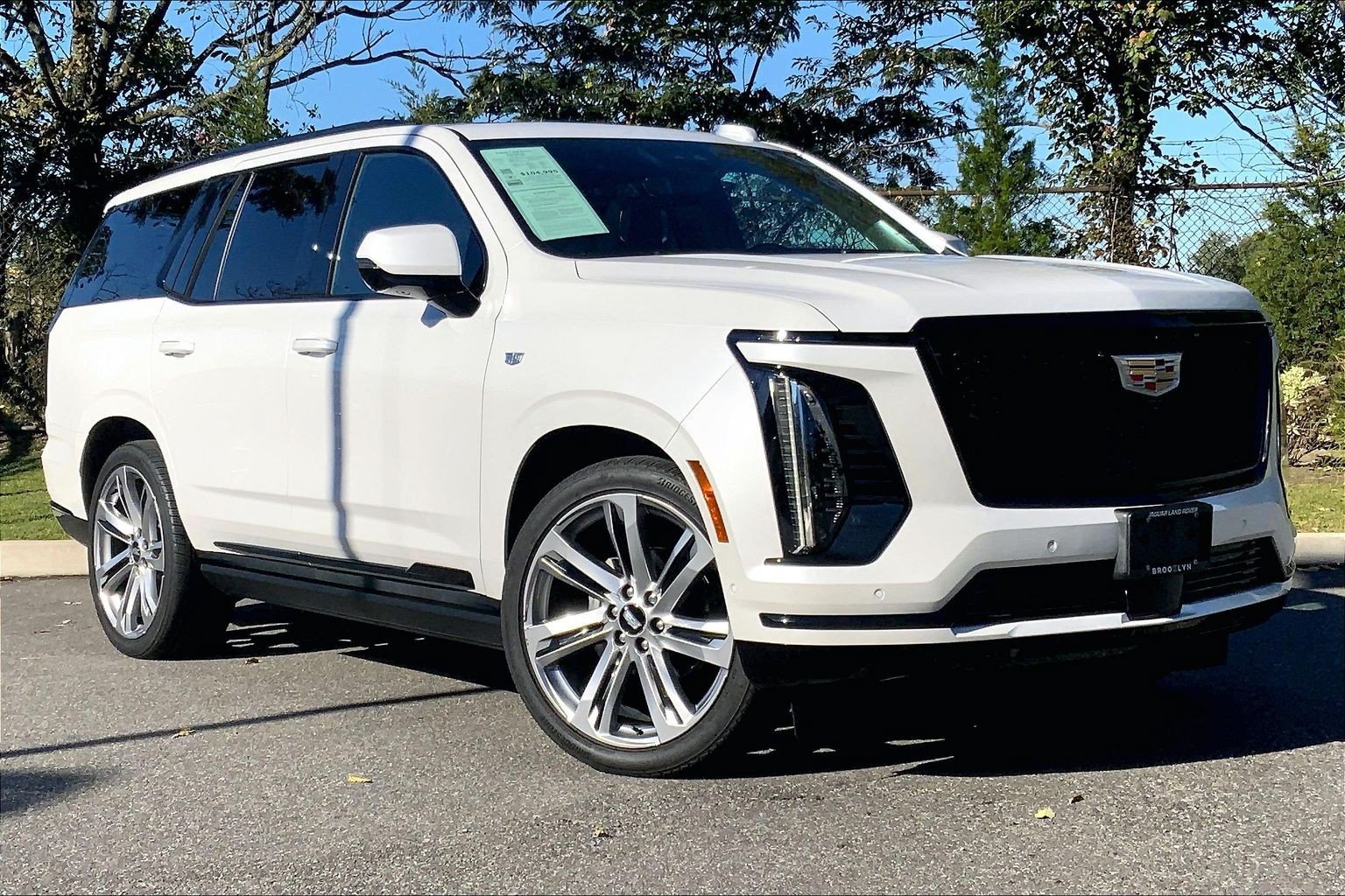 Used 2025 Cadillac Escalade Sport Platinum w/ LPO, Floor Liner Package AWD/4WD image 7