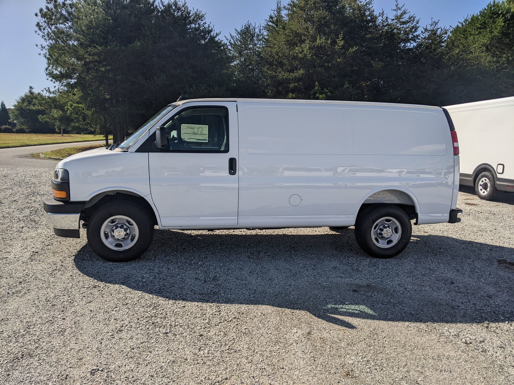 New 2025 Chevrolet Express 2500 w/ Driver Convenience Package image 5