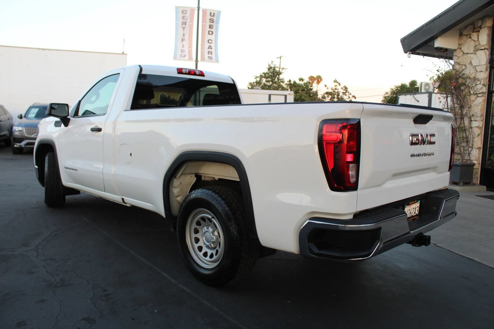 Used 2020 GMC Sierra 1500 2WD Regular Cab w/ Sierra Value Package image 3