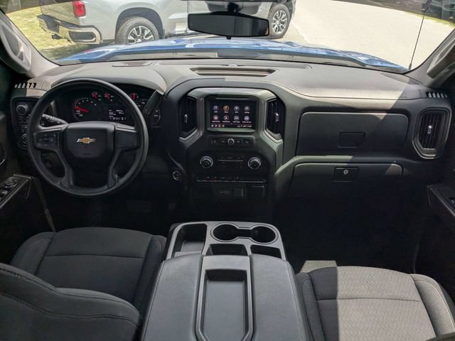 Used 2024 Chevrolet Silverado 1500 Custom w/ Turbomax Blackout Package AWD/4WD image 14