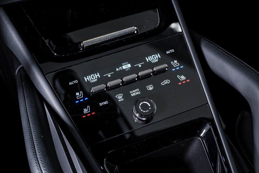 New 2026 Porsche Cayenne S image 24