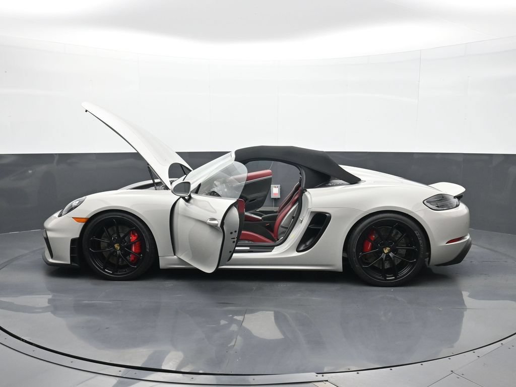 Certified 2023 Porsche 718 Boxster Spyder RWD image 26