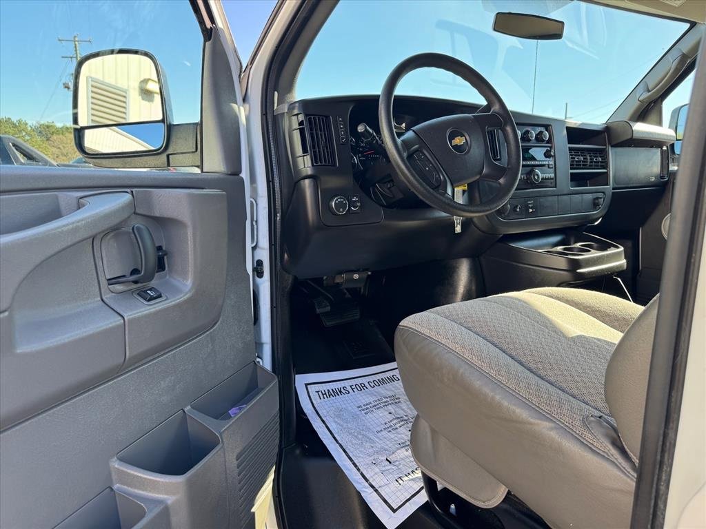 Used 2014 Chevrolet Express 2500 LS image 15