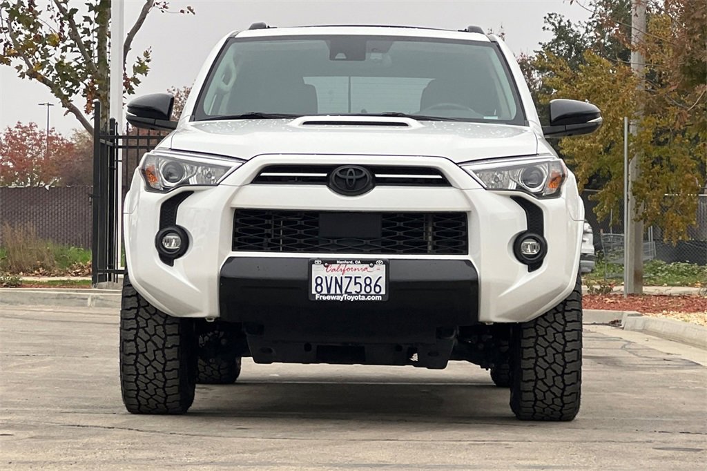 Used 2021 Toyota 4Runner Venture w/ Moonroof Package image 11