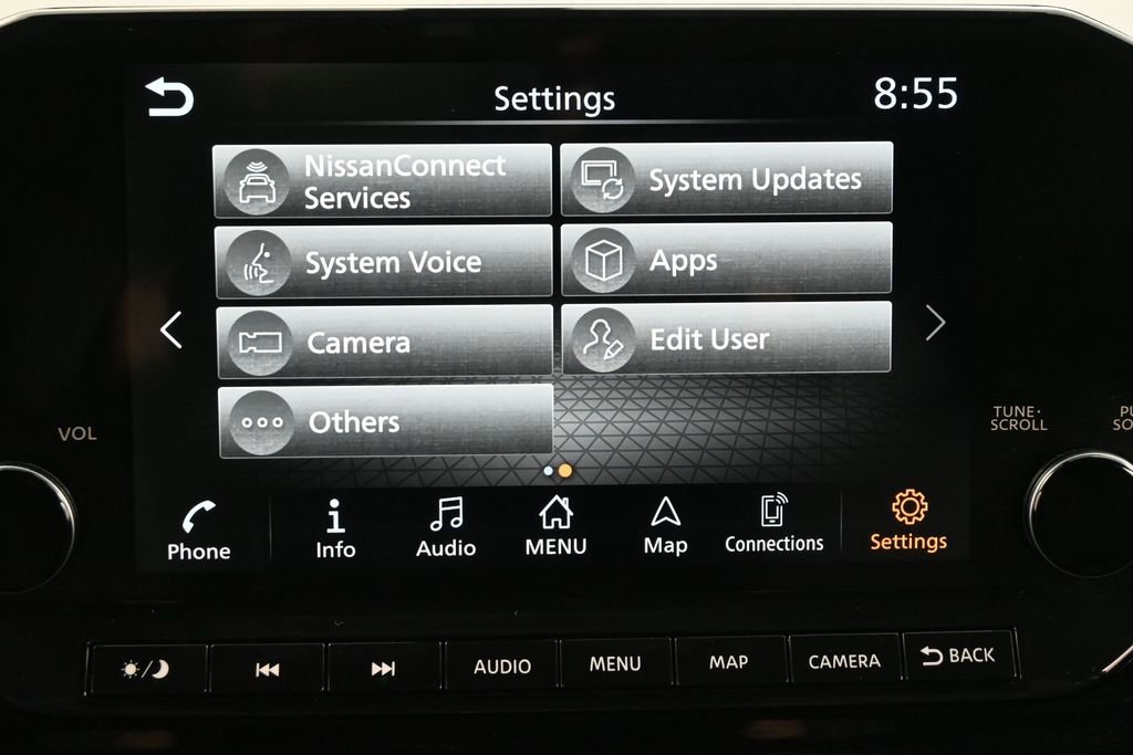 Used 2024 Nissan Pathfinder Platinum FWD image 12