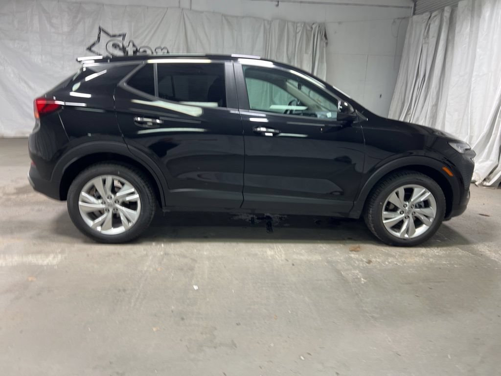 Used 2025 Buick Encore GX Preferred FWD image 8