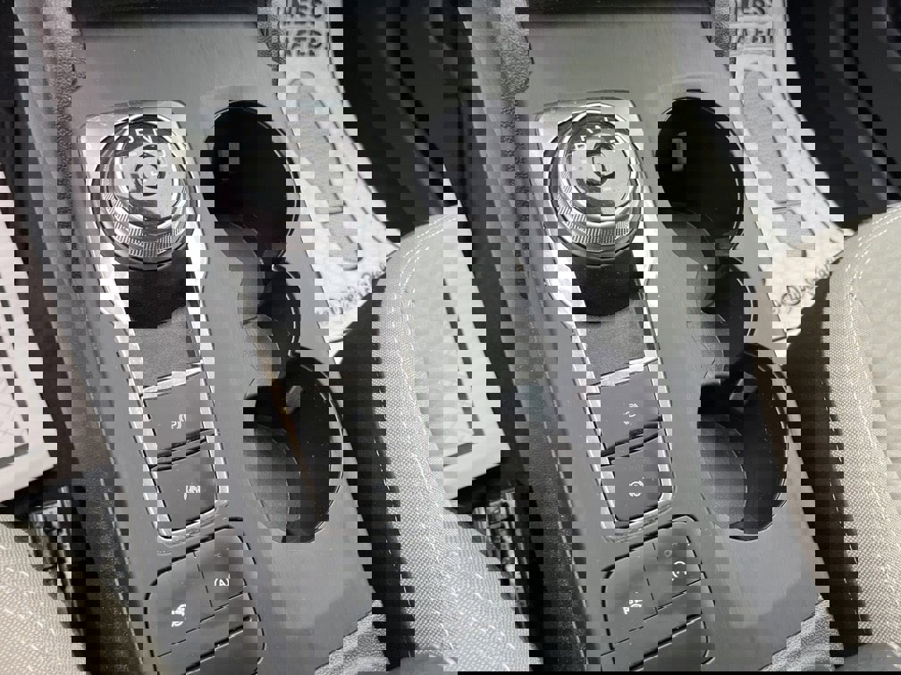 Certified 2022 Ford Escape SE w/ Convenience Package image 13