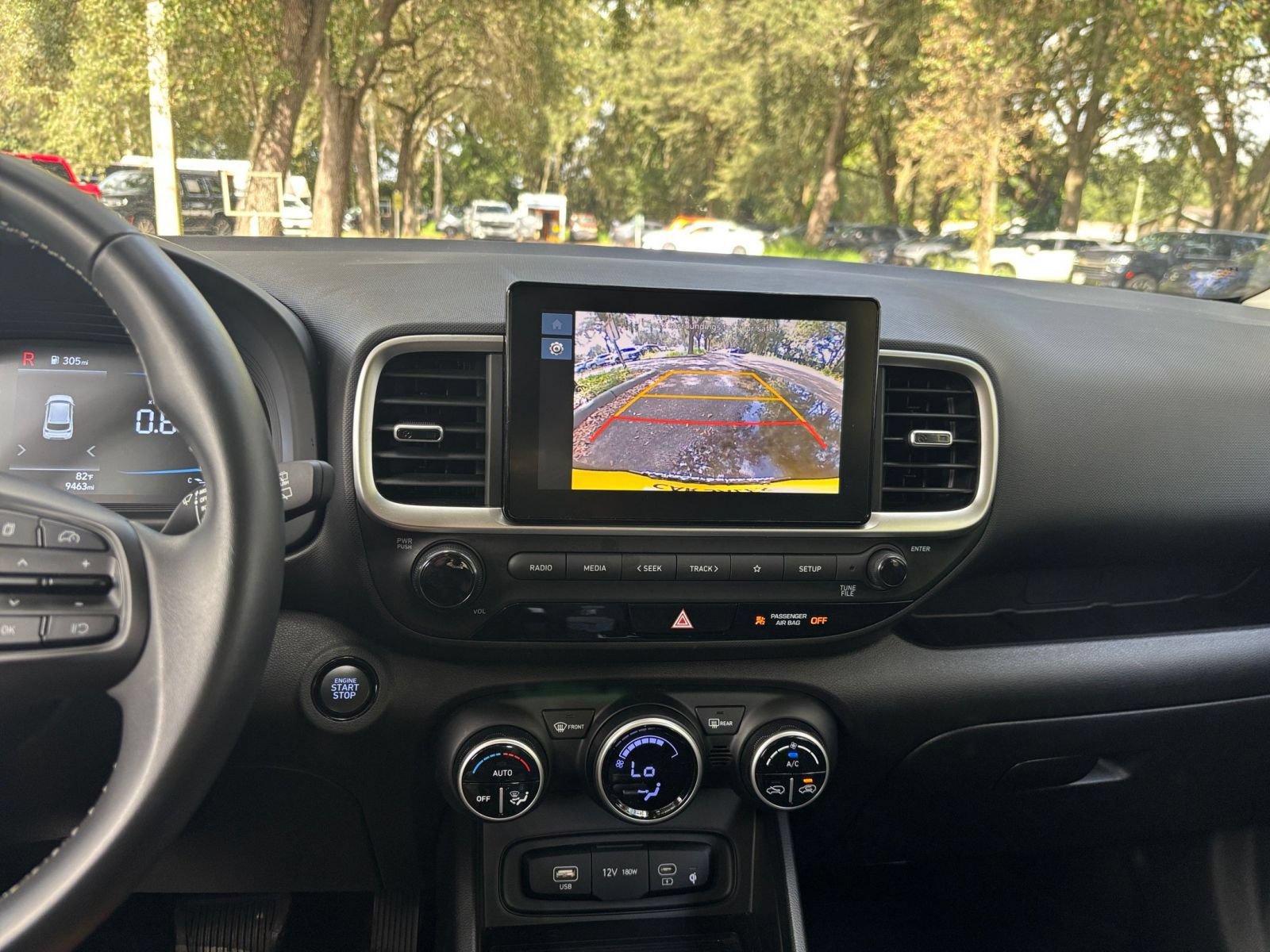 Used 2026 Hyundai Venue SEL FWD image 16