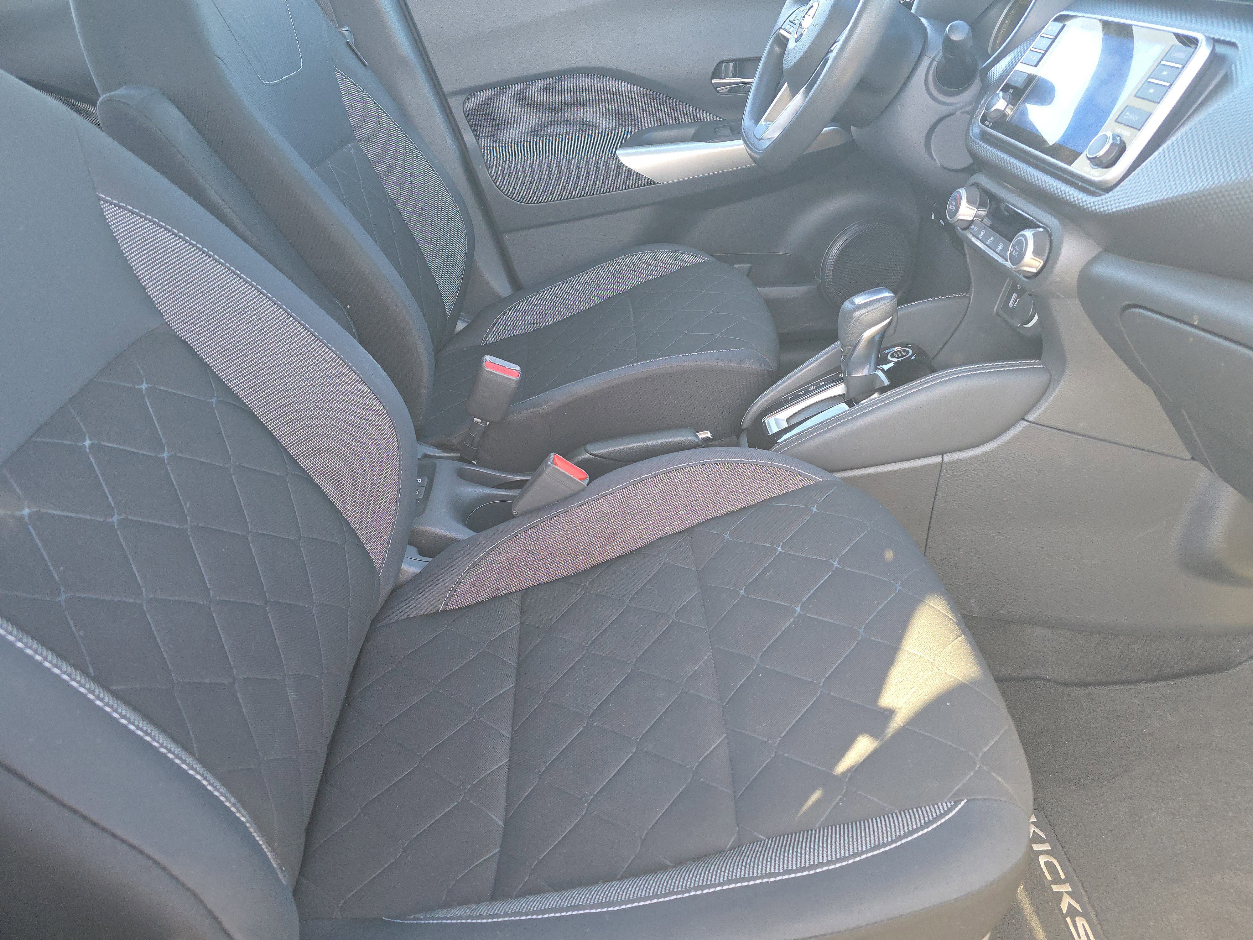 Used 2019 Nissan Kicks SV w/ Exterior Package image 13