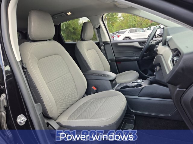 Certified 2022 Ford Escape SE w/ SE Sport Appearance Package FWD image 19