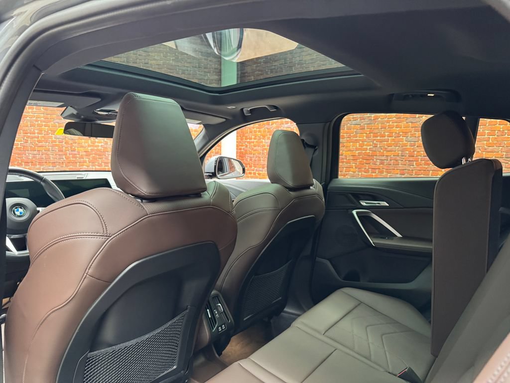 Certified 2024 BMW X2 xDrive28i AWD/4WD image 26