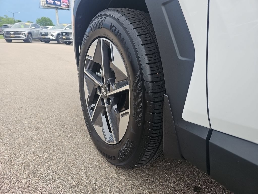 Certified 2025 Hyundai Tucson SEL AWD/4WD image 39