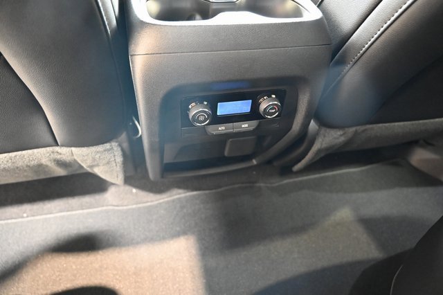 New 2026 Chevrolet Traverse LT w/ Driver Confidence Package image 24