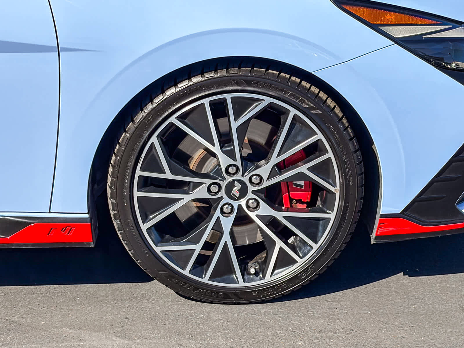 Used 2022 Hyundai Elantra N image 9