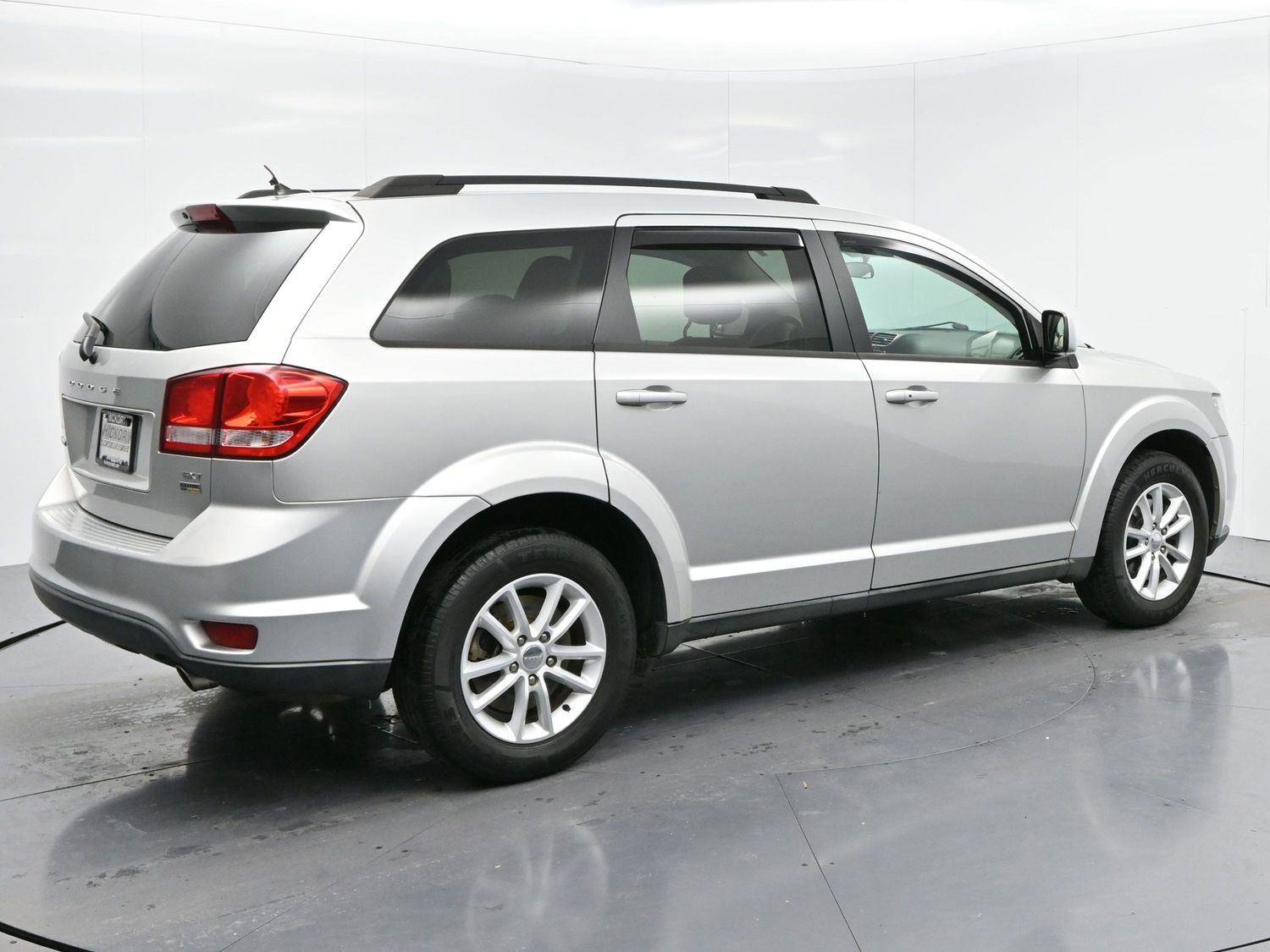 Used 2013 Dodge Journey SXT w/ Flexible Seating Group image 7