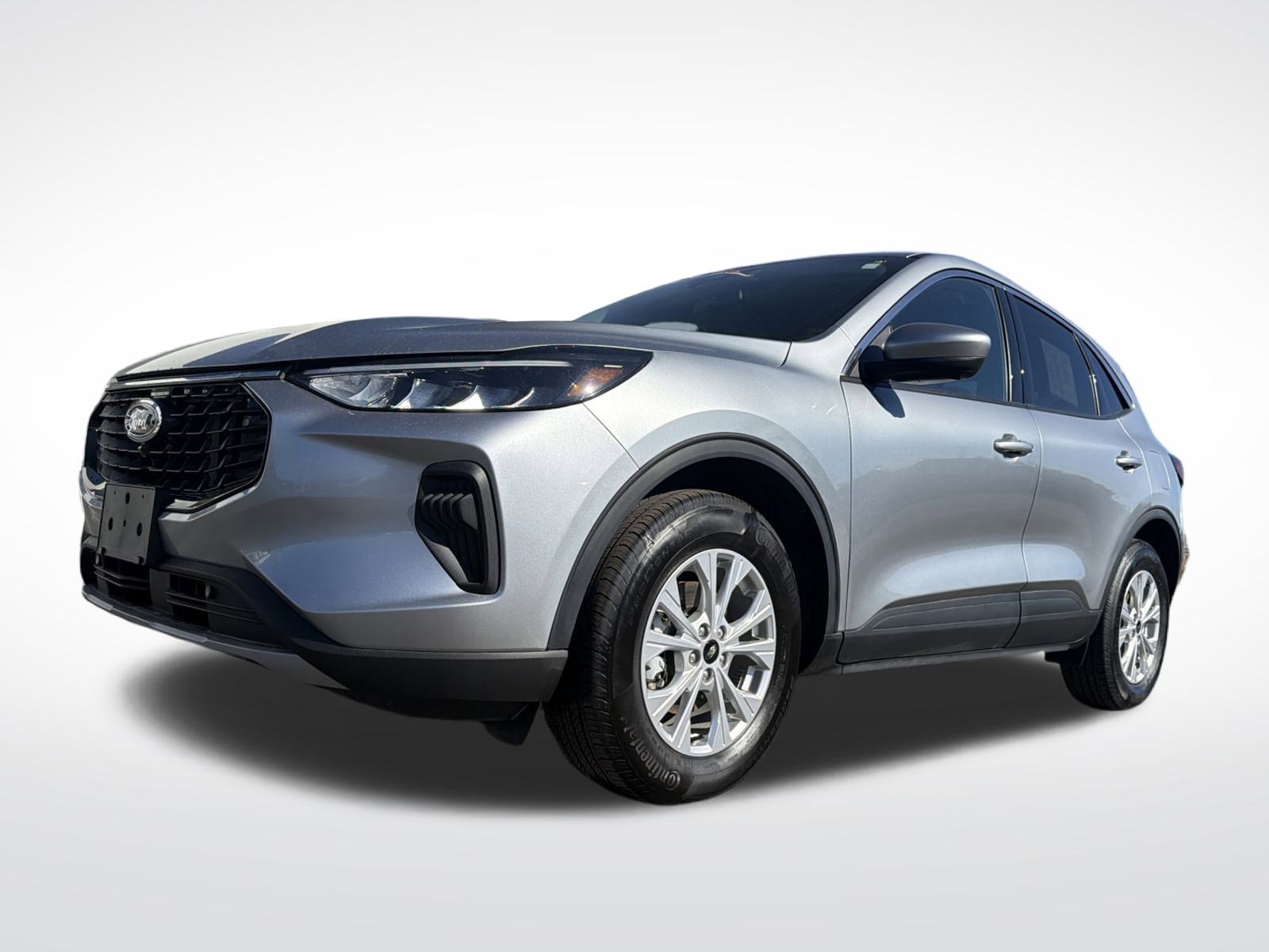 Used 2023 Ford Escape Active w/ Tech Pack #2 AWD/4WD image 2