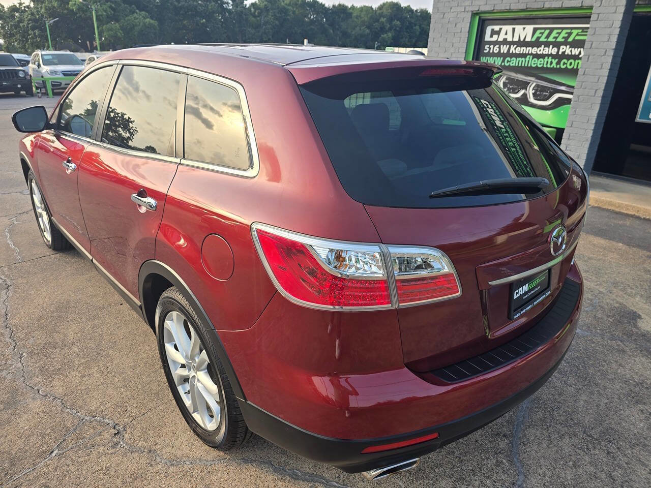 Used 2011 MAZDA CX-9 Grand Touring w/ Moonroof & Bose Audio Pkg image 8