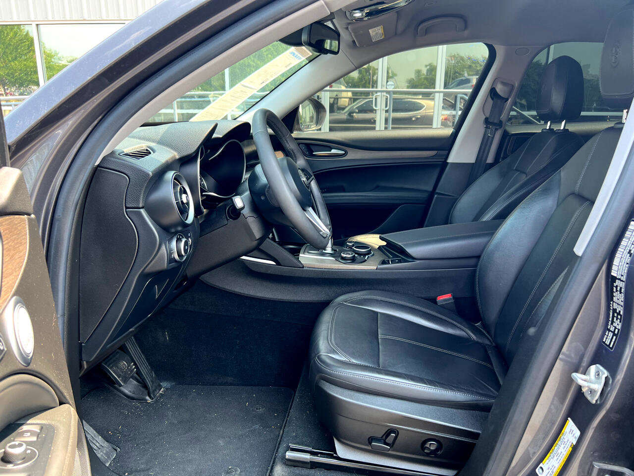 Used 2018 Alfa Romeo Stelvio Ti image 9