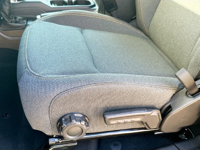 New 2026 Jeep Gladiator Sport AWD/4WD image 19