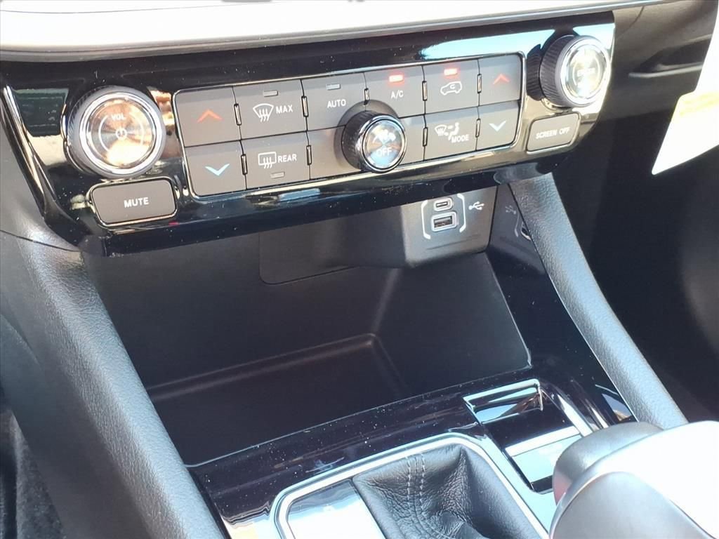 New 2026 Jeep Compass Limited image 22