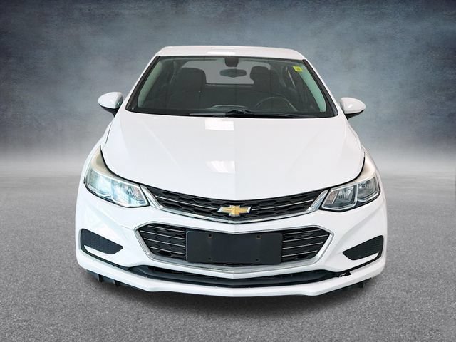 Used 2017 Chevrolet Cruze LS FWD image 3