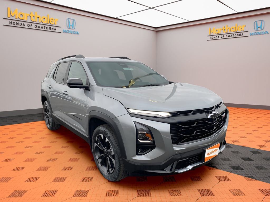 Used 2025 Chevrolet Equinox RS w/ Safety and Technology Package image 7