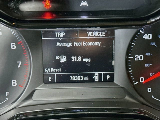 Used 2024 Chevrolet Trax LS w/ LS Convenience Package FWD image 15