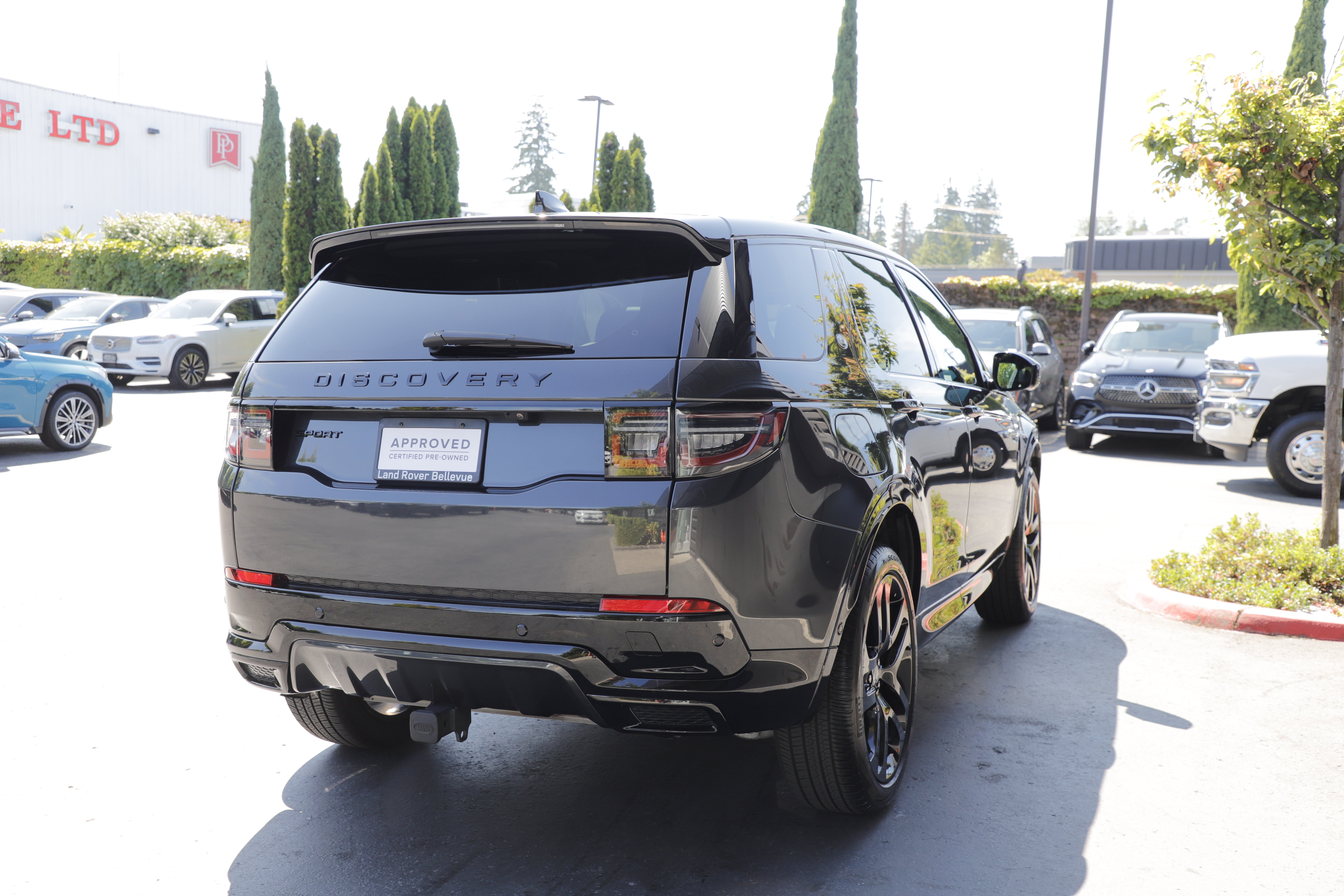 Certified 2025 Land Rover Discovery Sport Dynamic SE AWD/4WD image 10