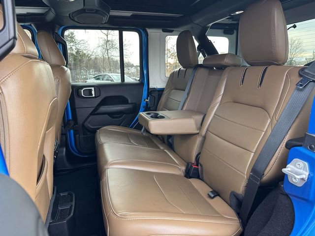 Used 2021 Jeep Wrangler Unlimited Sahara w/ Cold Weather Group image 17