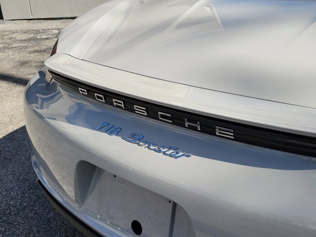 Used 2021 Porsche 718 Boxster image 4