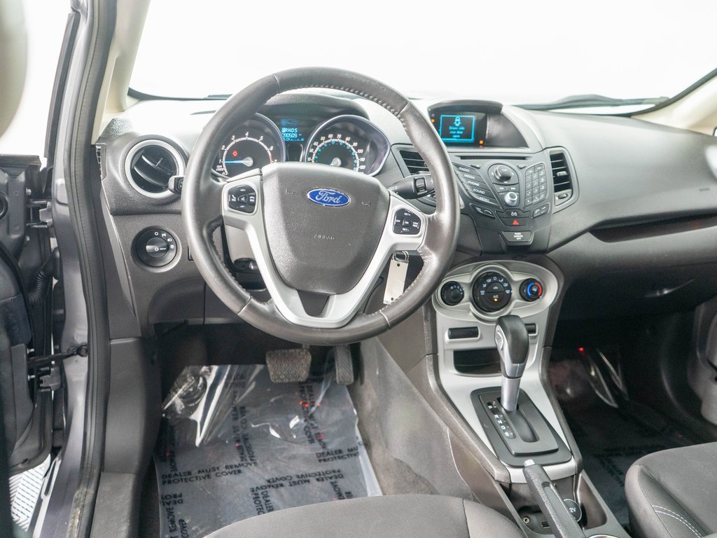 Used 2014 Ford Fiesta SE w/ SE Fuel Economy Package image 12