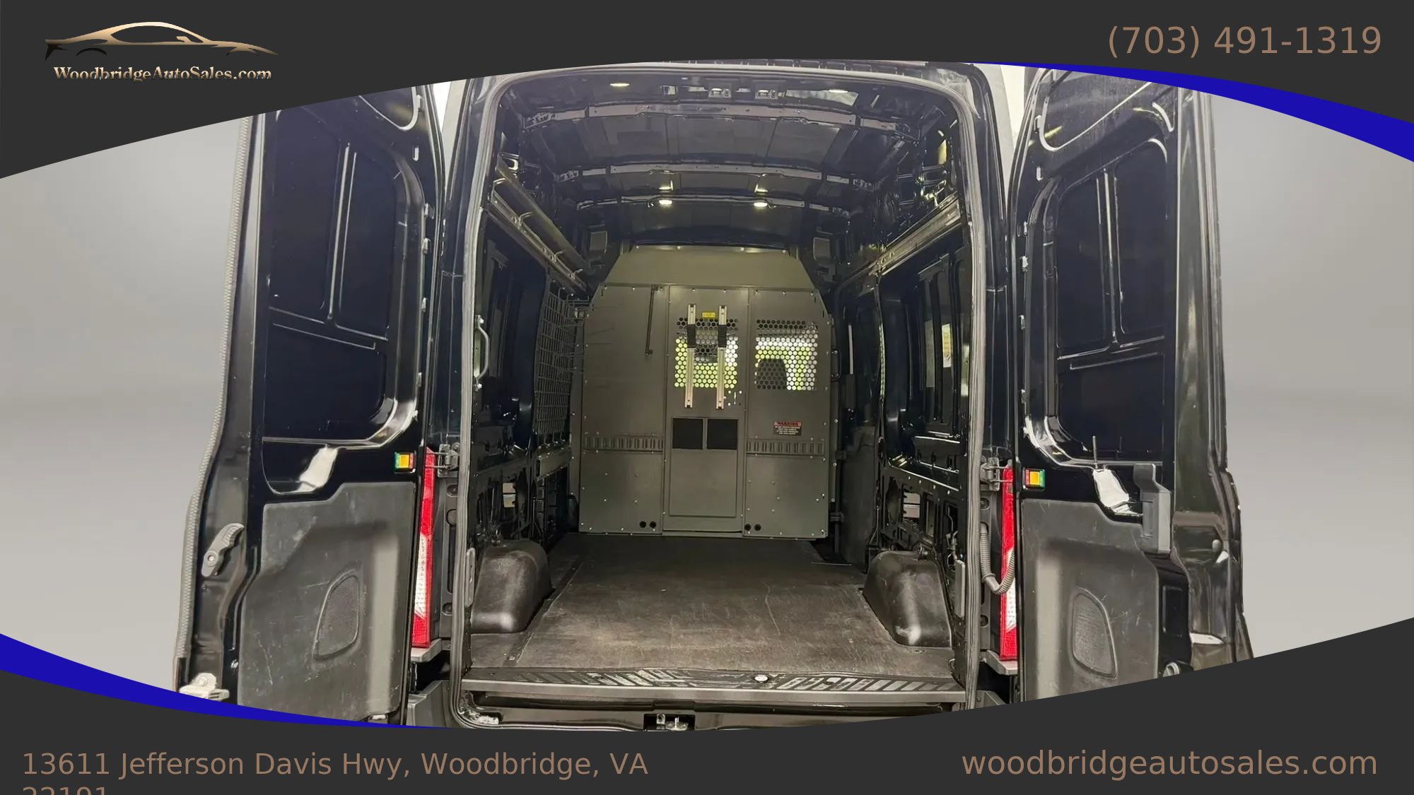 Used 2018 Ford Transit 250 148 High Roof RWD image 25