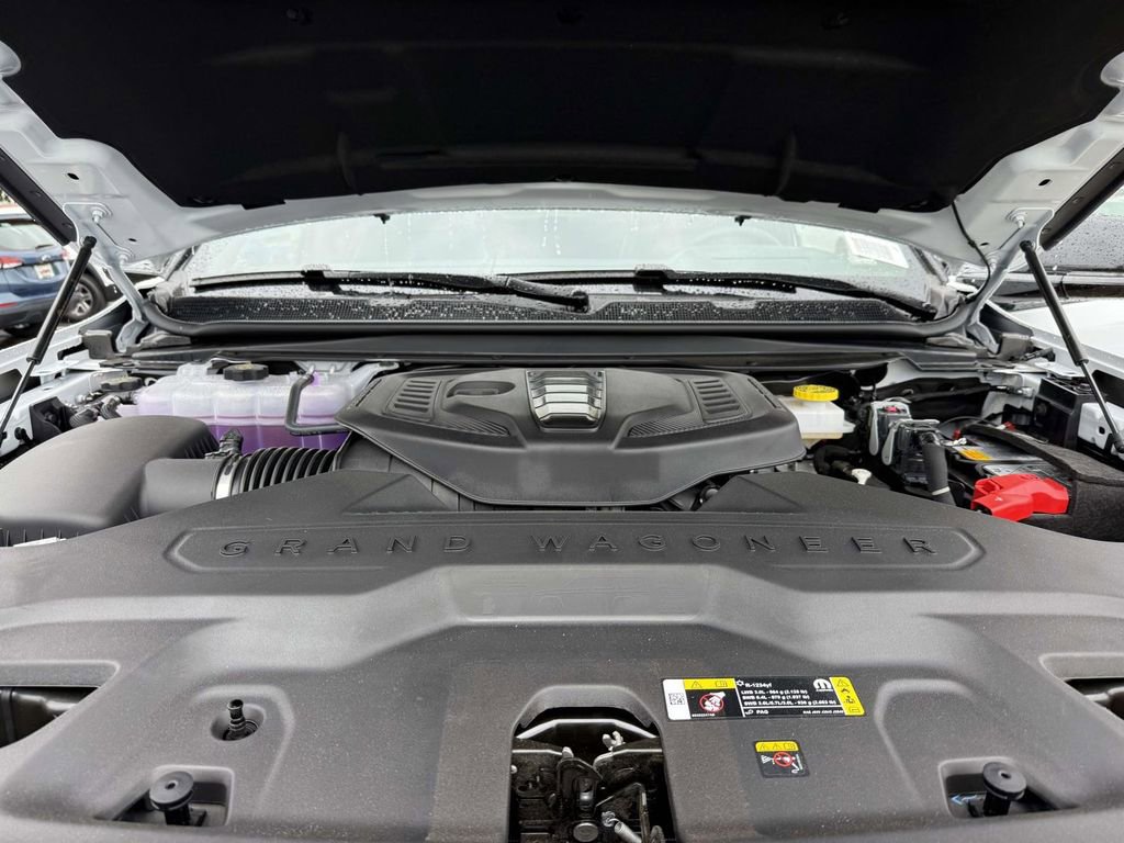New 2026 Jeep Grand Wagoneer L Summit AWD/4WD image 13