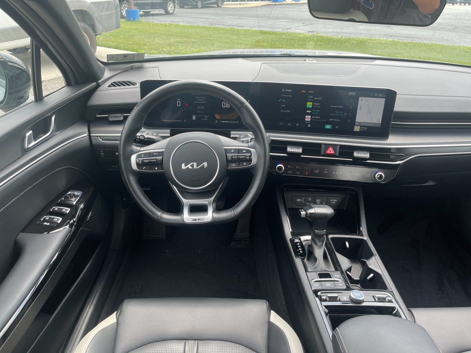 Used 2025 Kia K5 GT-Line w/ GT-Line Premium Package AWD/4WD image 15