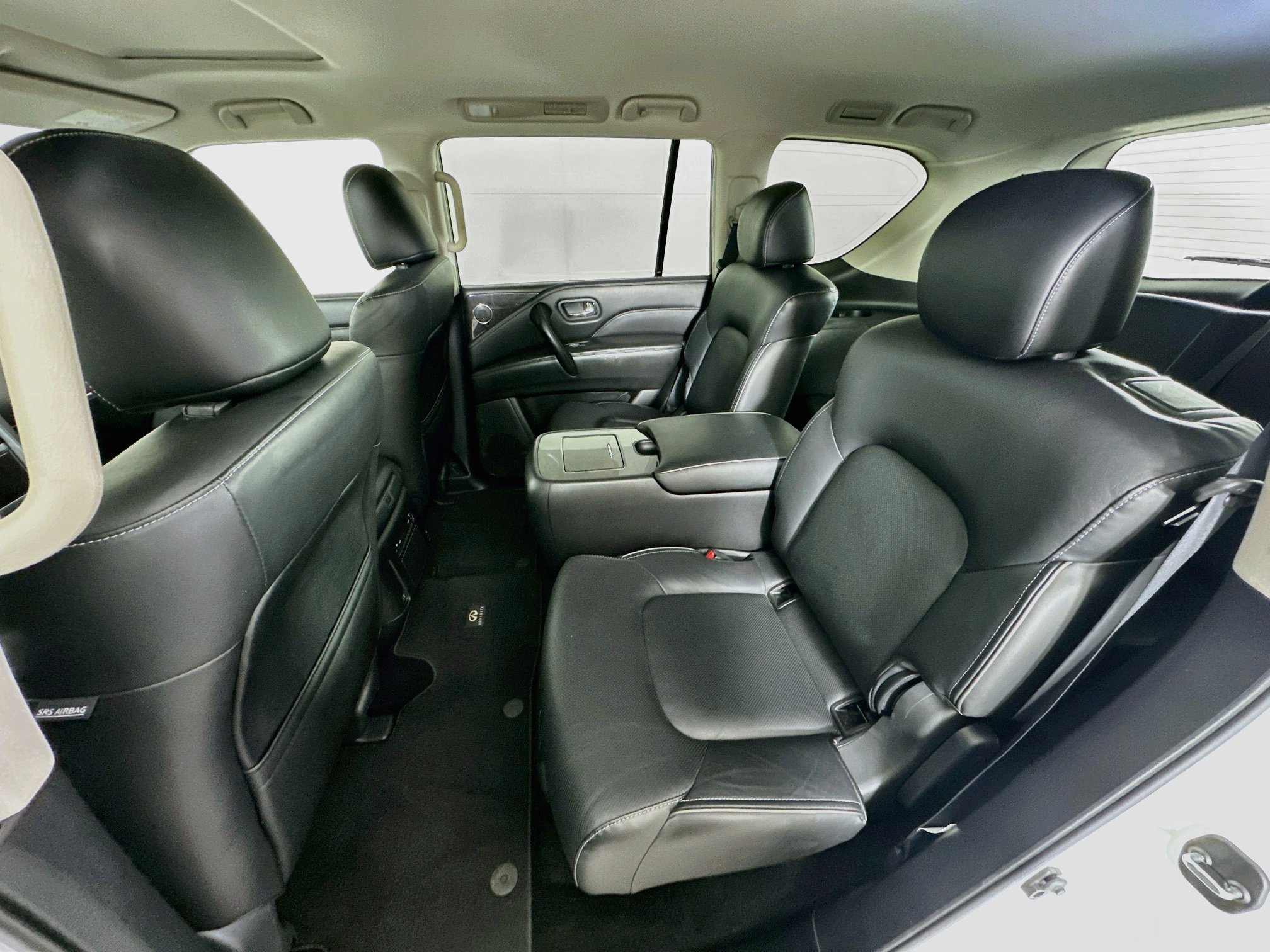 Used 2024 INFINITI QX80 Luxe AWD/4WD image 29