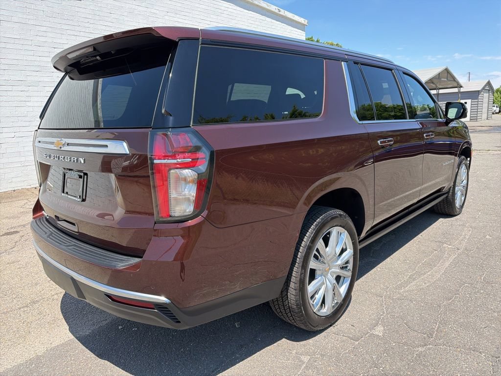 Used 2022 Chevrolet Suburban High Country AWD/4WD image 2