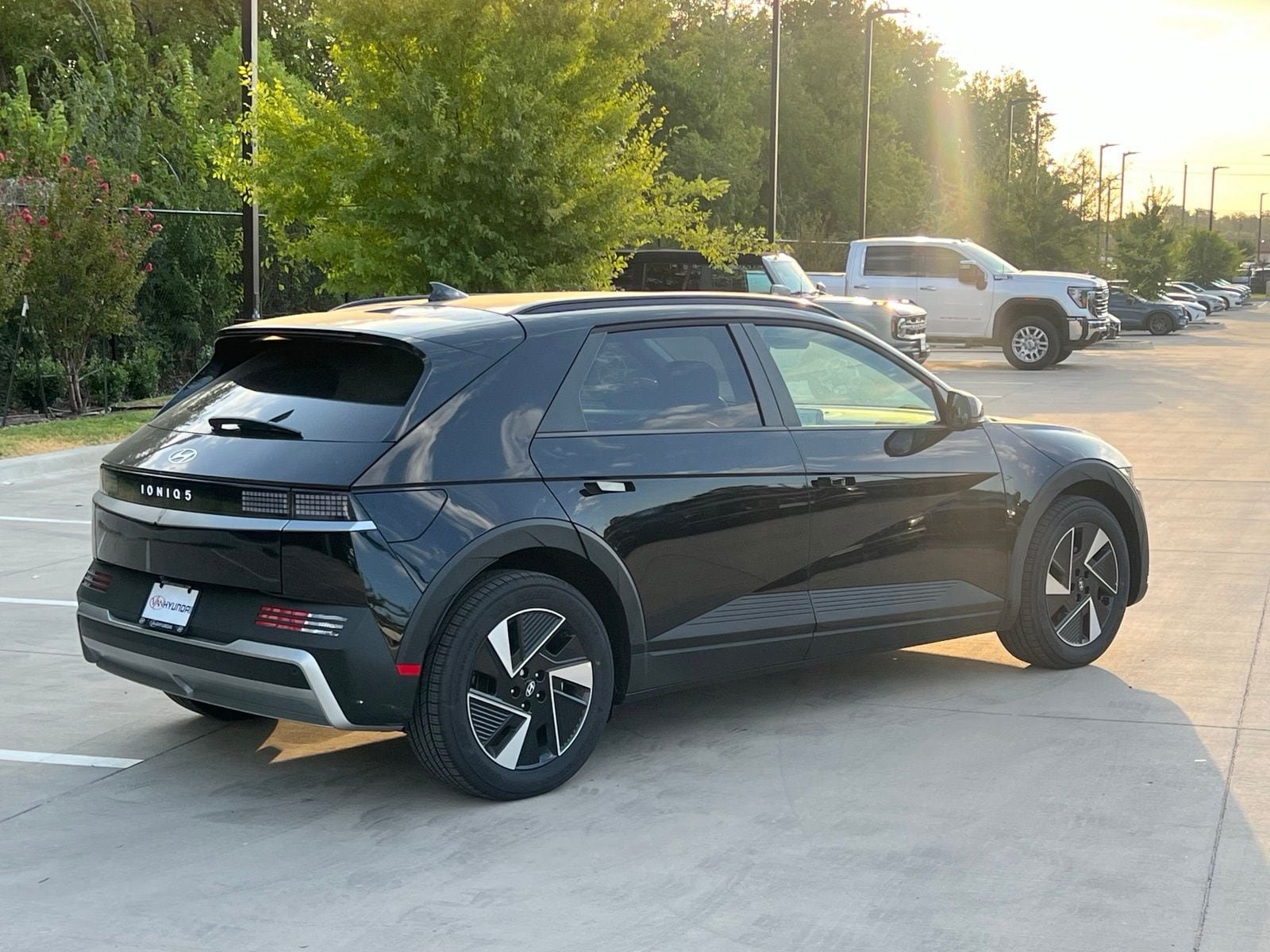 New 2027 Hyundai Ioniq 5 SEL RWD image 11