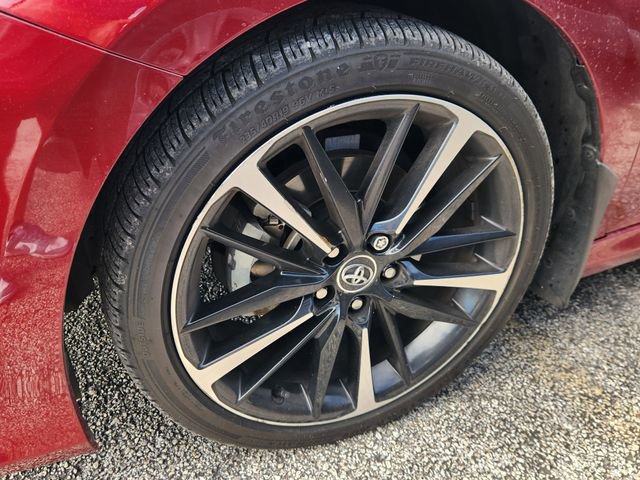 Used 2022 Toyota Camry LE image 10