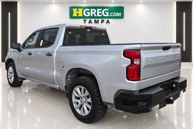 Used 2019 Chevrolet Silverado 1500 Custom w/ Custom Value Package RWD image 2