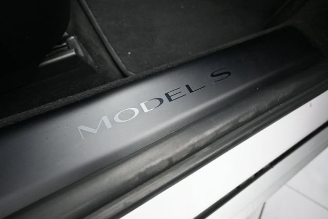 Used 2024 Tesla Model S Plaid AWD/4WD image 9