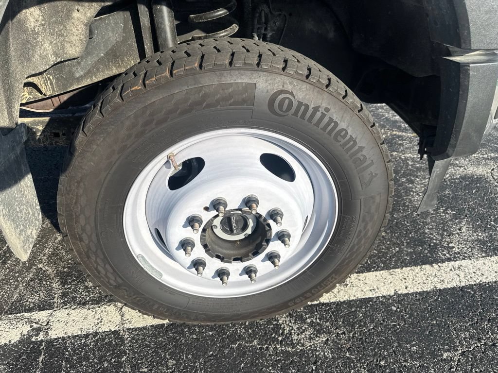 Used 2024 Ford F550 4x4 SuperCab Super Duty image 35