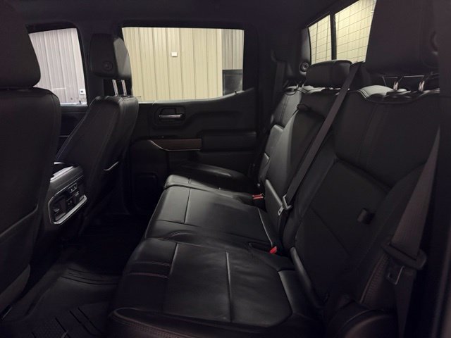 Used 2019 Chevrolet Silverado 1500 High Country w/ Technology Package AWD/4WD image 21
