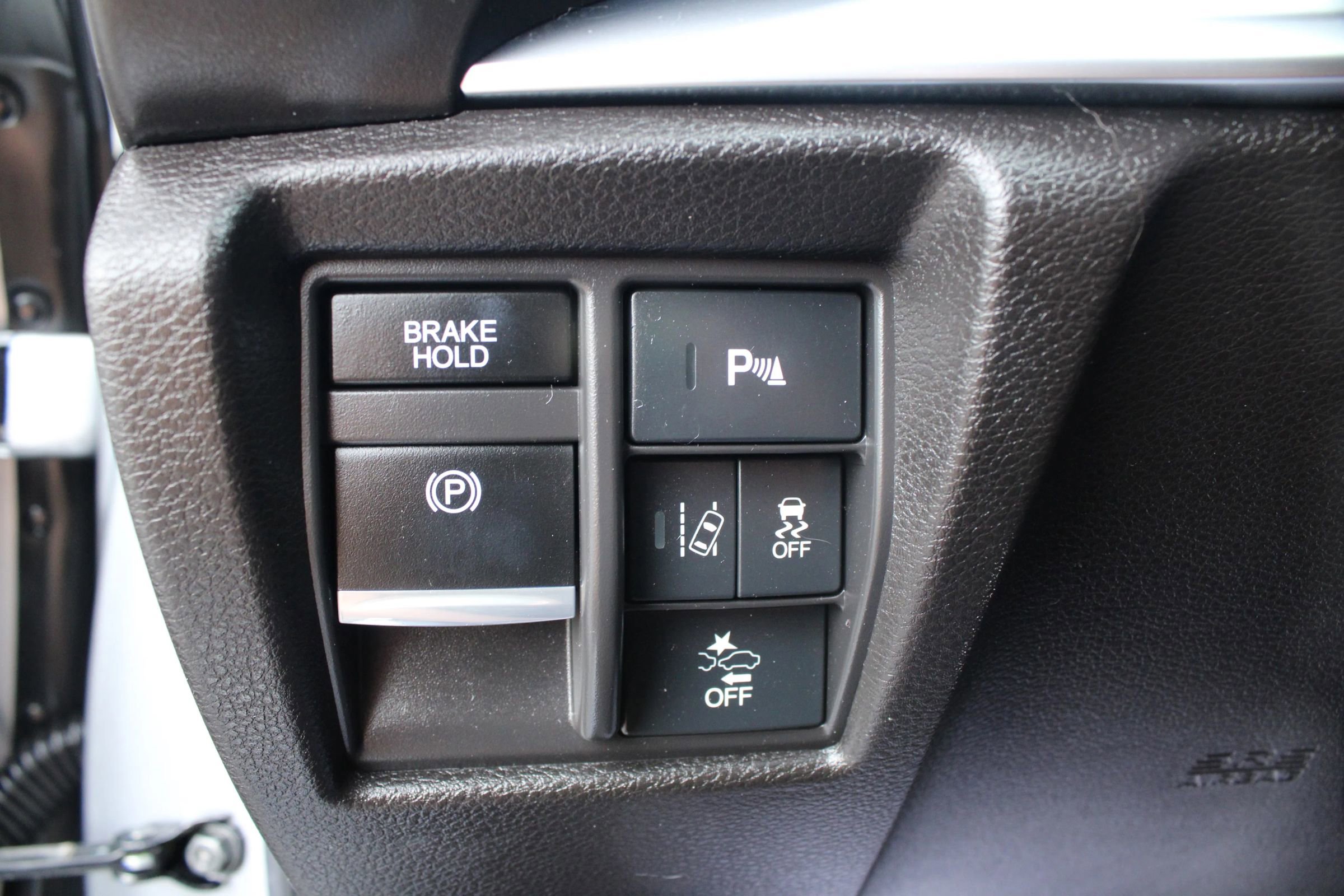 Used 2020 Acura MDX SH-AWD w/Technology Pkg Sport image 18