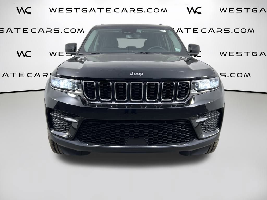 Used 2023 Jeep Grand Cherokee Laredo video 2