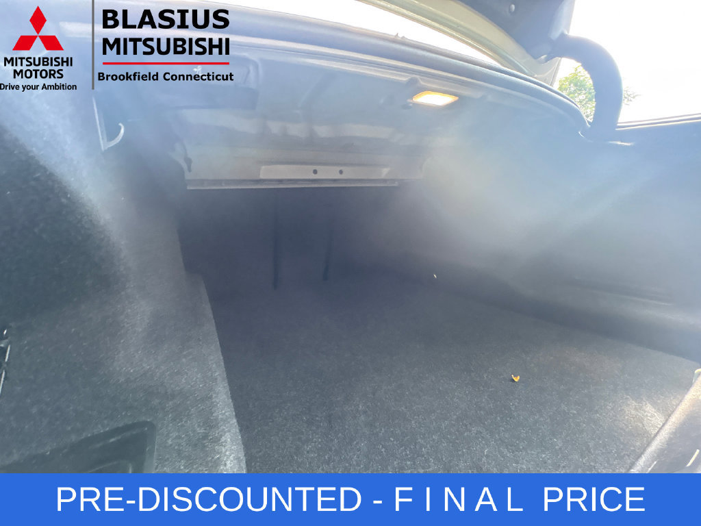 Used 2023 BMW 530i xDrive w/ Premium Package AWD/4WD image 38
