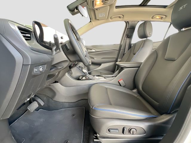 New 2026 Buick Encore GX Sport Touring w/ Advanced Technology Package FWD image 15