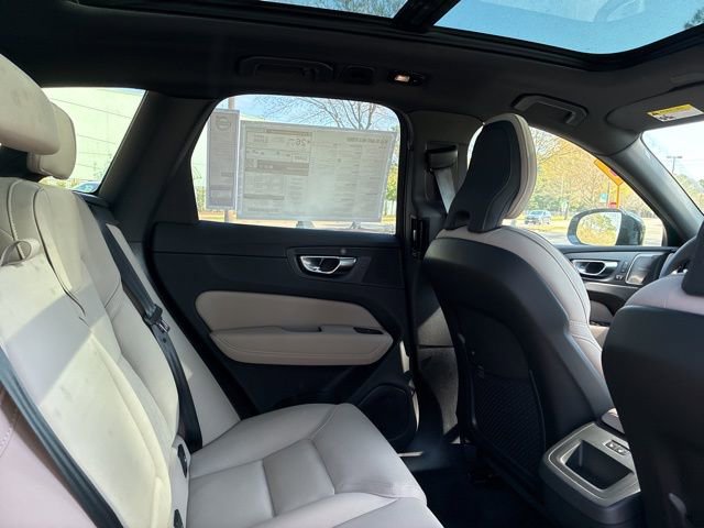 New 2026 Volvo XC60 B5 Plus w/ Protection Package Premier AWD/4WD image 25