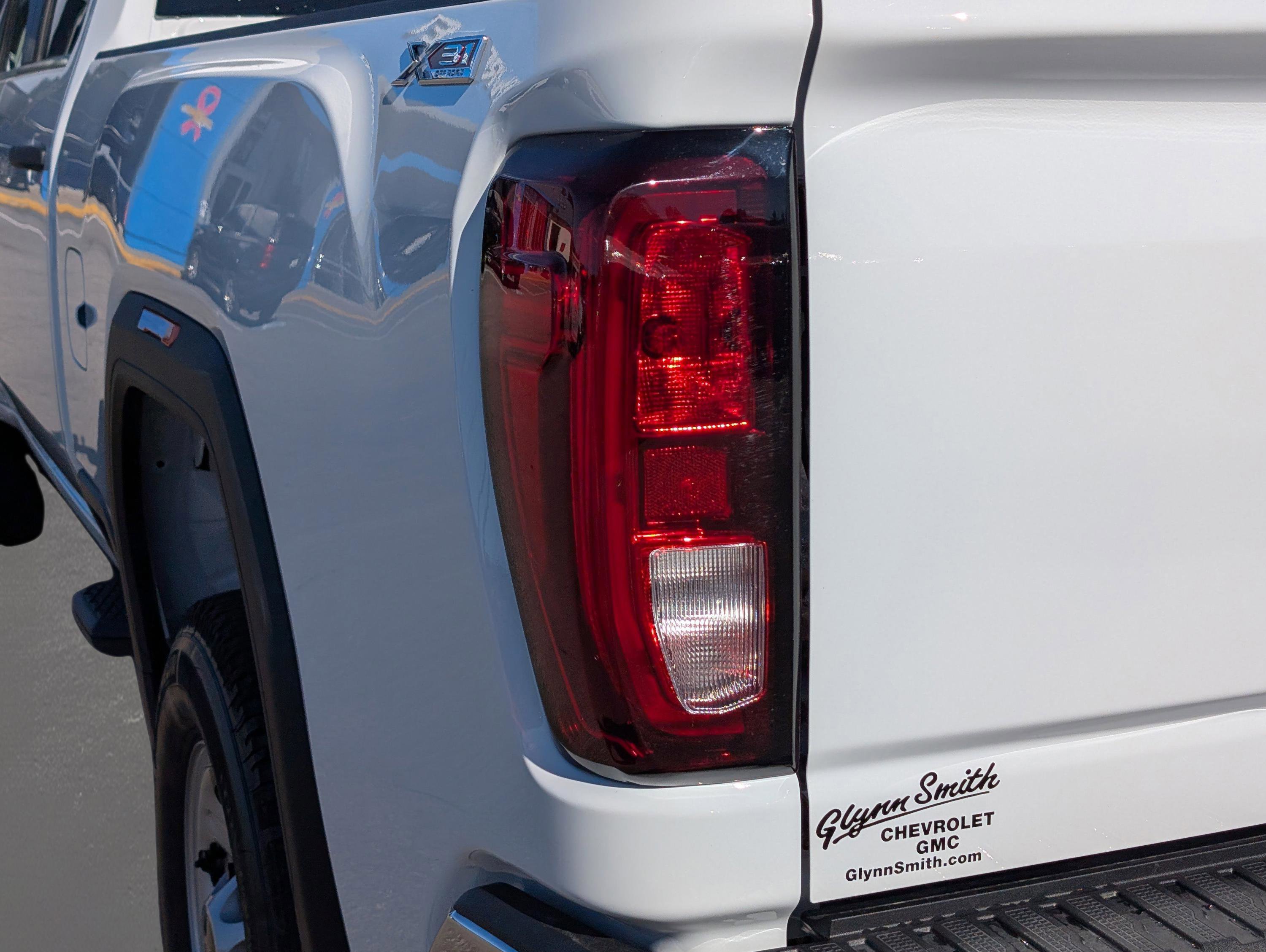 New 2026 GMC Sierra 2500 Pro w/ 1SA Pro Safety Plus Package AWD/4WD image 11
