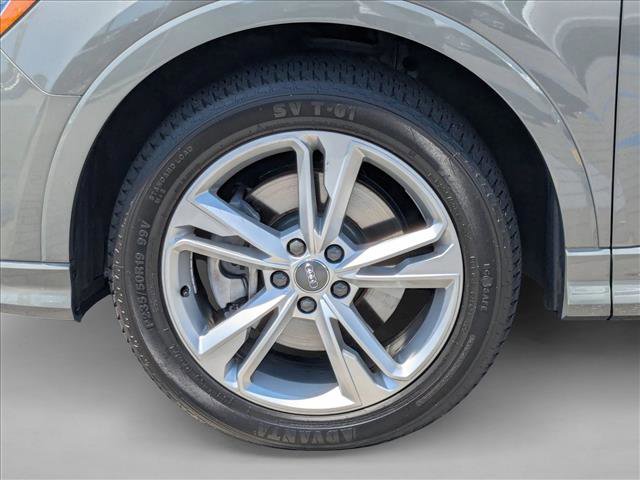 Used 2020 Audi Q3 2.0T Premium w/ Convenience Package AWD/4WD image 26